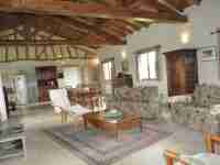 Location maison indépendante vacances Bourrouillan