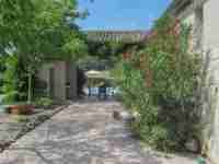 Location maison indépendante vacances St-amans-du-pesch