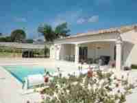 Location maison indépendante vacances Les mages