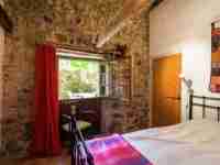 Location maison indépendante vacances Pourchères