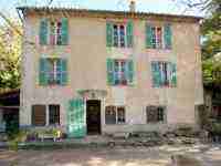 Location maison mitoyenne vacances Provence Verte