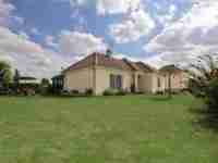 Location maison indépendante vacances Lavau