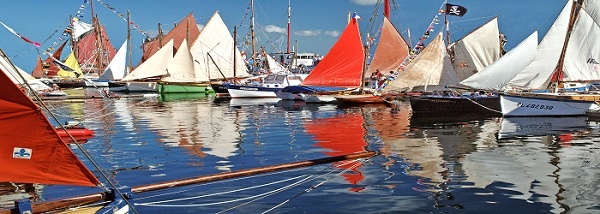 vieux bateaux port de paimpol
