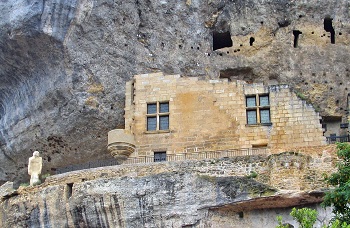 Habitation de Eyzies-de-Tayac-Sireuil