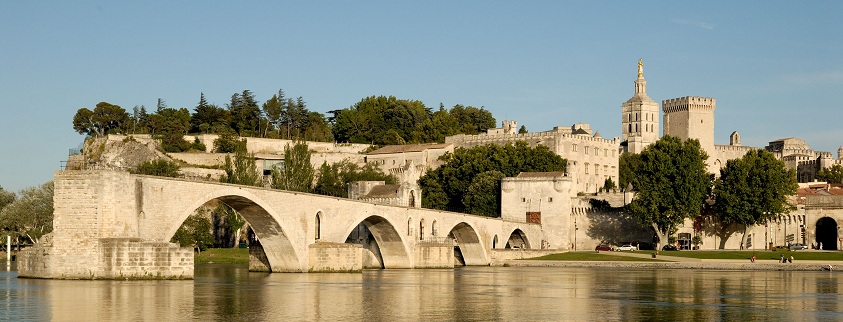 Avignon, rhone et pont d avignon