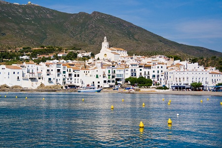 Cadaques un beau village en Espagne proche de la France et d'Empuriabrava