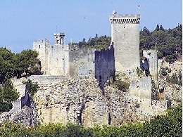Chateau de Beaucaire dans le Gard