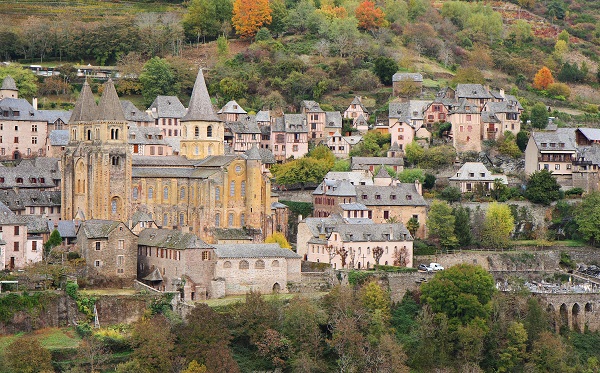 Village de Conques dans l'Aveyron