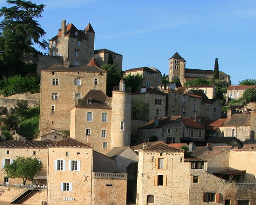 Das Dorf Puy l'Evêque Frankreich