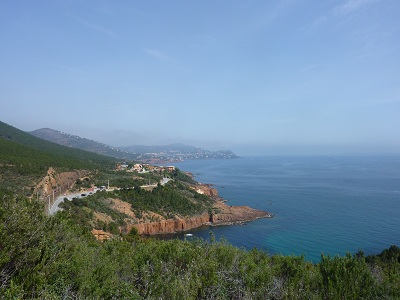 Vue sur la mer depuis l'esterel