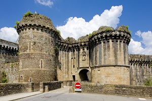 Fougeres