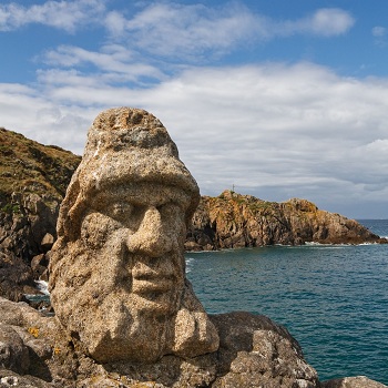 les-rochers-sculptes-sculptures-dans-rotheneuf-saint-malo