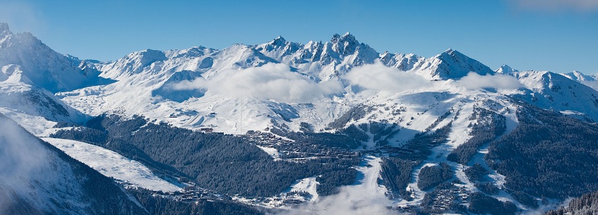 Panorama sur les alpes et Courchevel