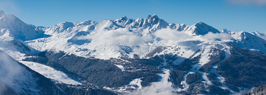 Panorama sur les alpes et Courchevel