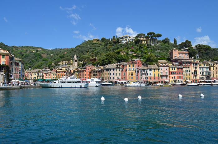 Vue sur le port de Portofino en Italie