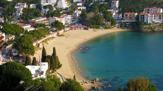 Rosas et sa plage en Espagne