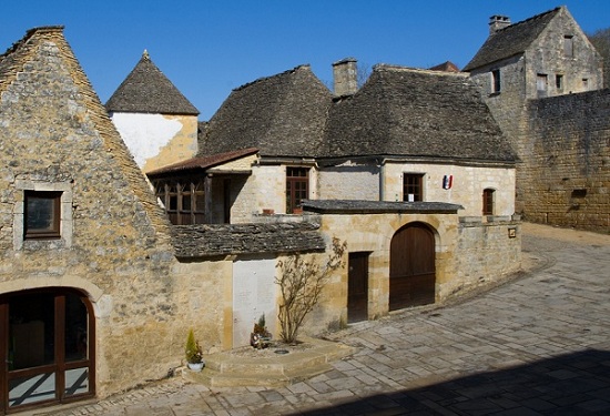 St Amand de Coly dans le Périgord